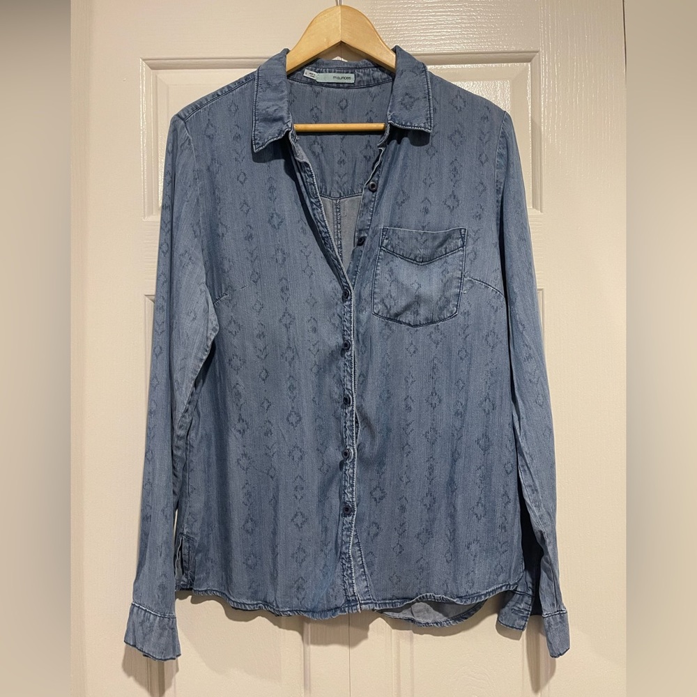 Denim shirt